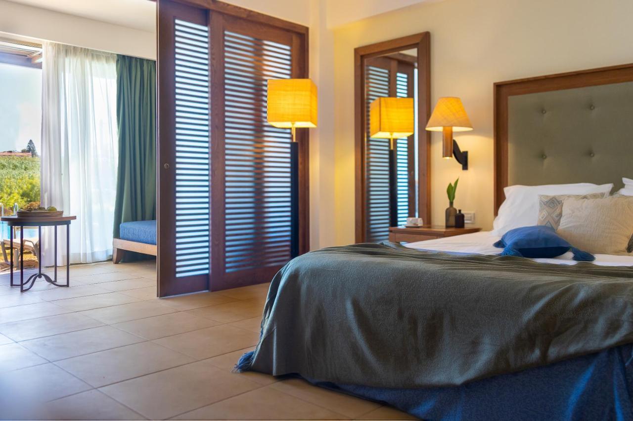 Giannoulis - Cavo Spada Luxury Sports & Leisure Resort & Spa Колімварі Екстер'єр фото